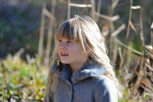 童心共筑未来，战痕天下公益服：用爱传递希望，共同成就美好明天