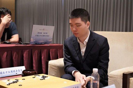 7777788888王中王中王含义与新澳特今晚9点30分开什么游戏晚上九:10-43-45-27-36-11 T:47:保障分析、解释与落实,杜绝虚假的假诱导